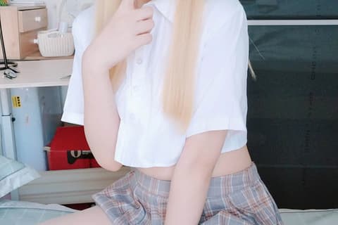 星之迟迟 Vol.020 短裙制服